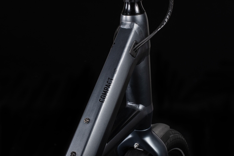cube 20 compact hybrid