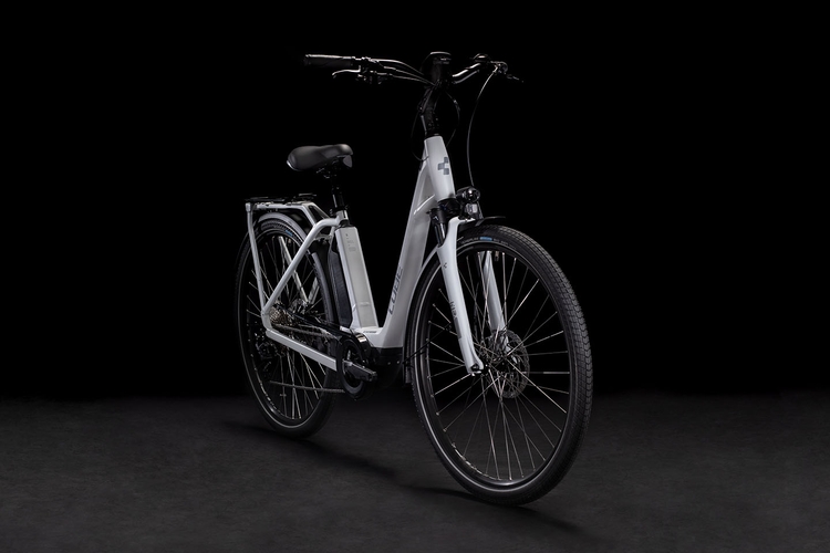 cube town hybrid sport
