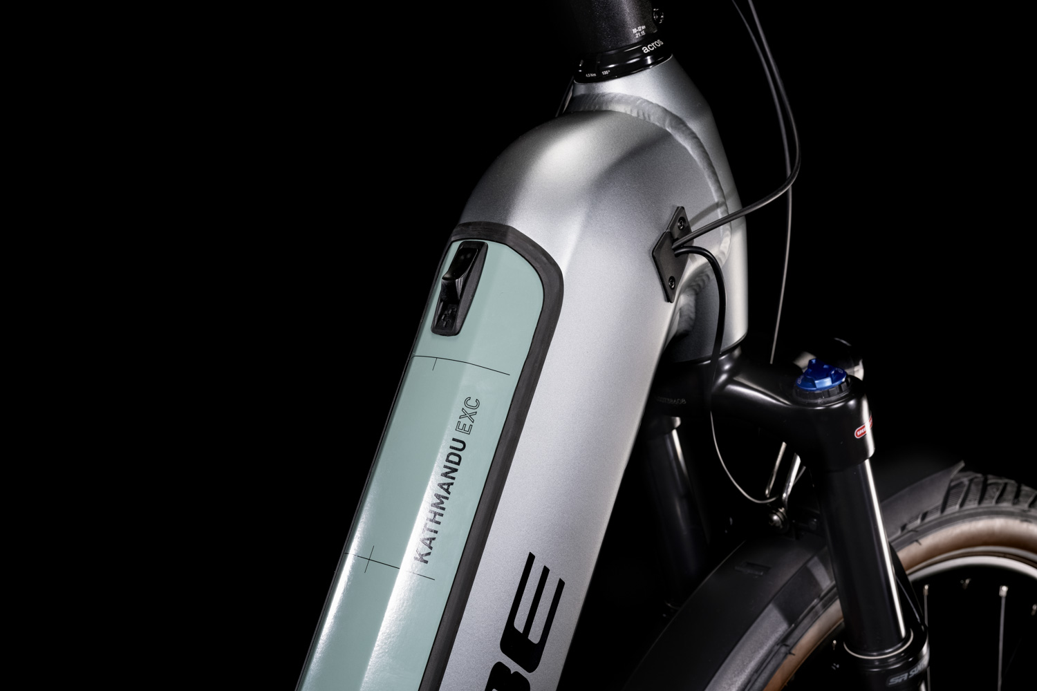 cube kathmandu hybrid exc 2022