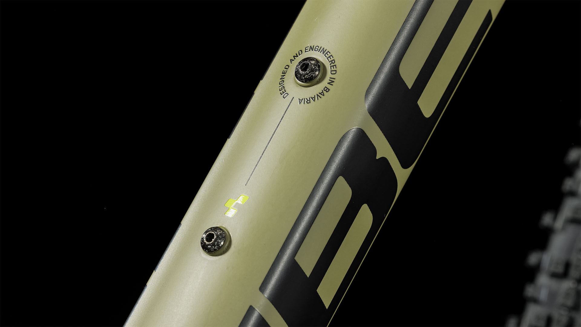 CUBE PRODUCT ARCHIVE | Cube Aim Race olive´n´black